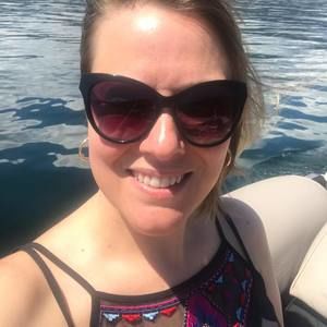 Meet your Posher, Christine